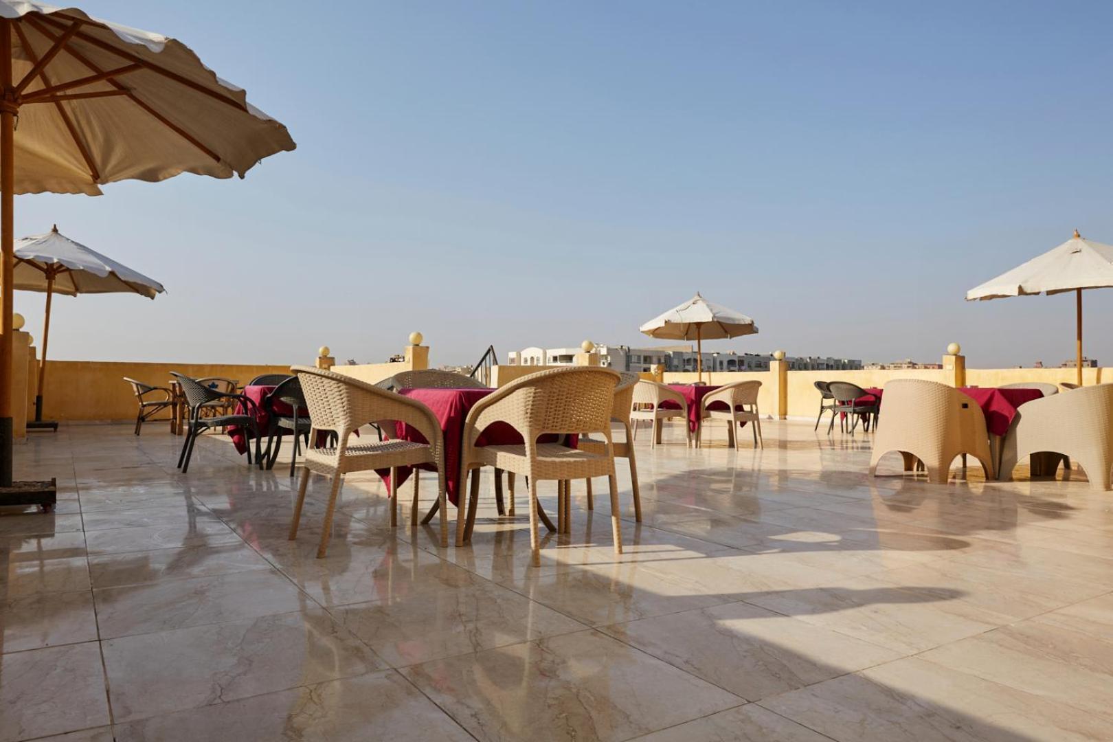 Grand Golden Pyramids View Hotel Kafret el-Gabal Exteriér fotografie