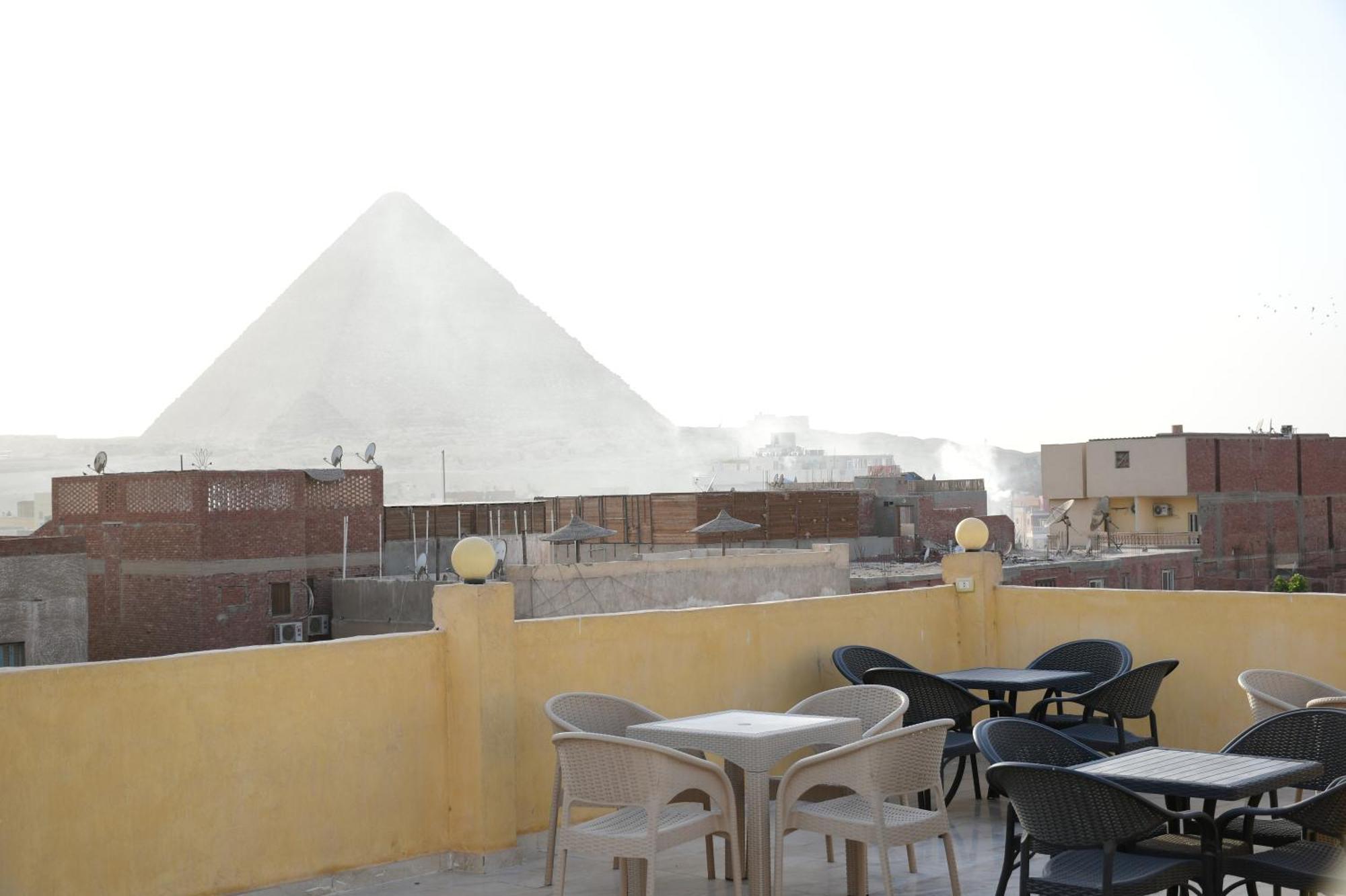 Grand Golden Pyramids View Hotel Kafret el-Gabal Exteriér fotografie