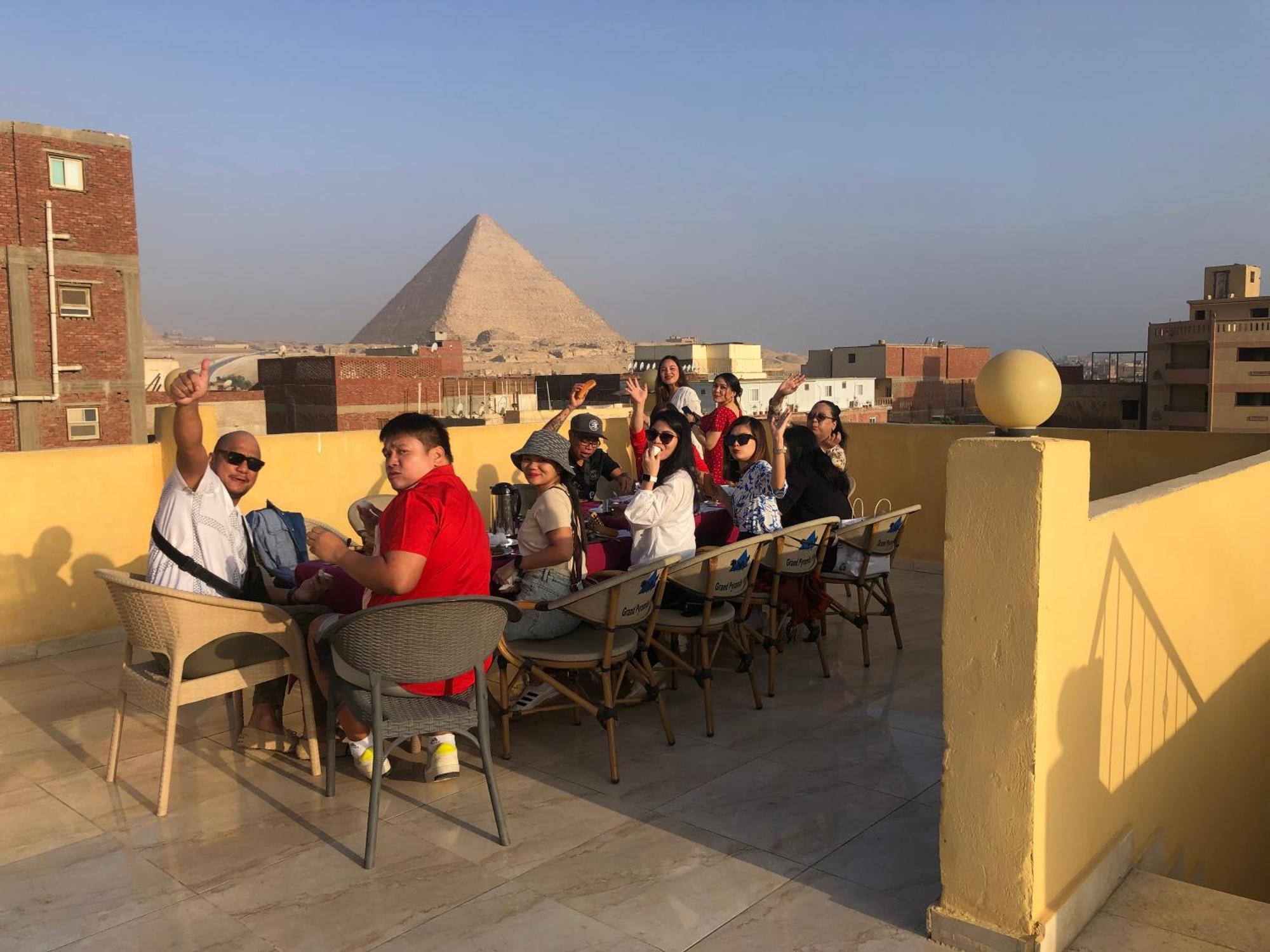 Grand Golden Pyramids View Hotel Kafret el-Gabal Exteriér fotografie